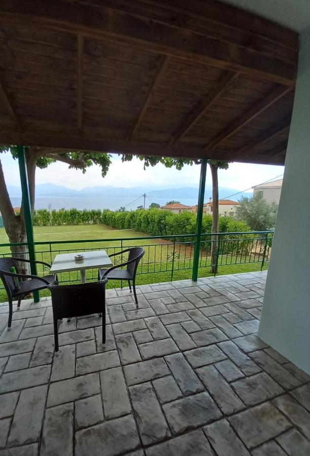 Appartement E Mare Apartments-marathias
